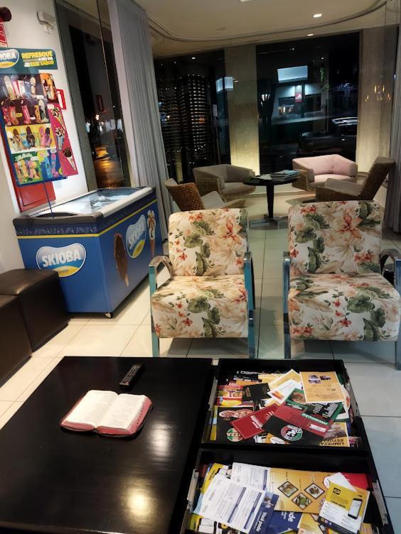 Mfg Hotel Cianorte Екстер'єр фото